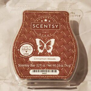 NIP Scentsy Cinnamon Woods Scent Bar Wax Cubes